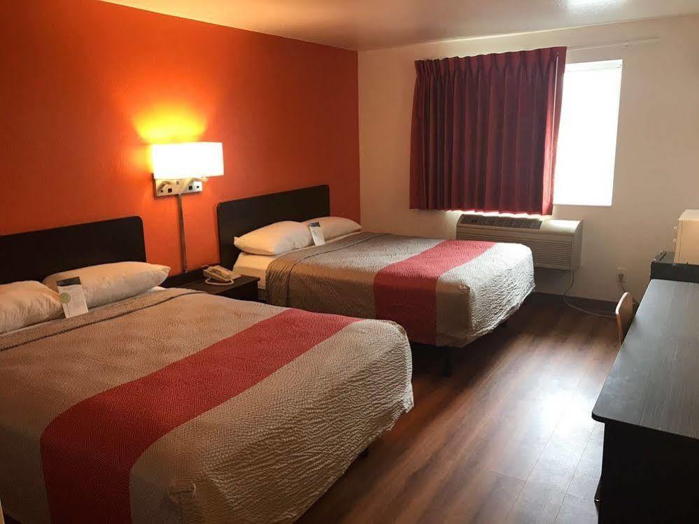 6-barkeyville, Pa 4*